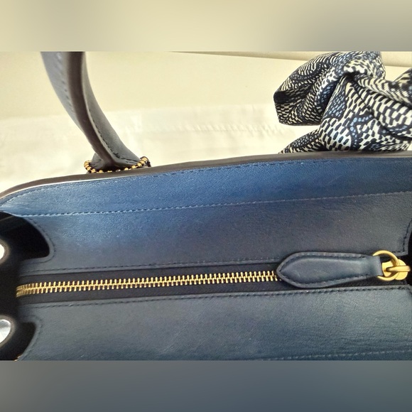 Coach Empire 28 Navy Blue - Picture 7 of 9